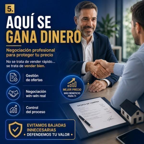 Negociación inmobiliaria profesional en Almería para vender tu vivienda al mejor precio evitando bajadas innecesarias y maximizando el valor